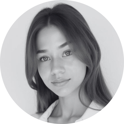 Julia N.